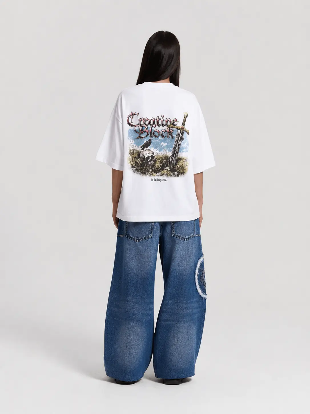 Creatine Block "Is Killing Me" Oversized Tee – White - alt